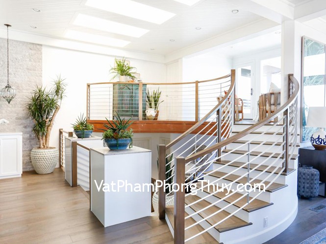 Vị trí đặt cầu thang giúp tụ tài cho nhà ở