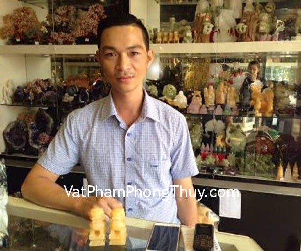 Anh Công Anh - khách hàng mua tượng sư tử hoàng long H036