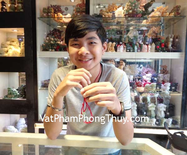 Bạn Minh - khách hàng mua Ve ngọc Phỉ thúy A+ S6315
