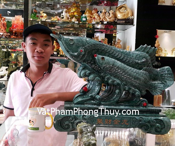 Anh Đức- Khách hàng mua tượng cá Kim long mẫu tử xanh ngọc vân mây ( màu ngọc) K090M