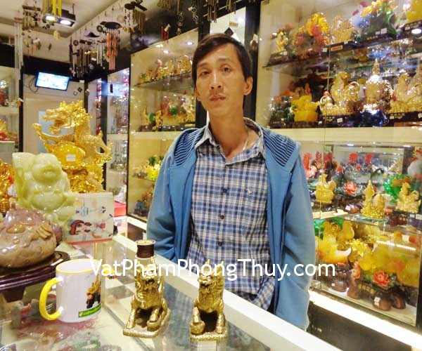 Anh Vũ - khách hàng mua Cặp Kỳ lân đồng trung D220
