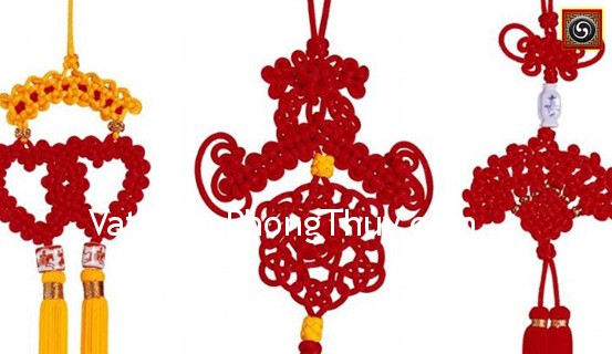Cách treo dây kết cát tường phát huy được hết tác dụng