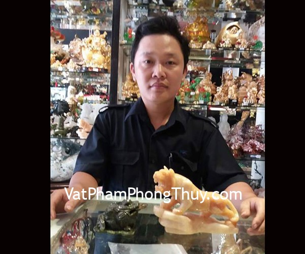 Anh An - Khách hàng mua Hổ hoàng long lên núi GM110 và Thiềm Thừ lam ngọc GM025