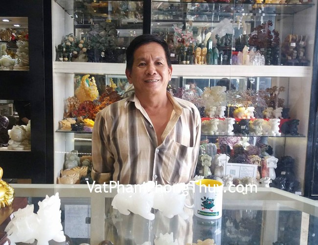 Chú Châu - khách hàng mua Tỳ hưu Bạch ngọc nguyên bảo nhỏ GM004