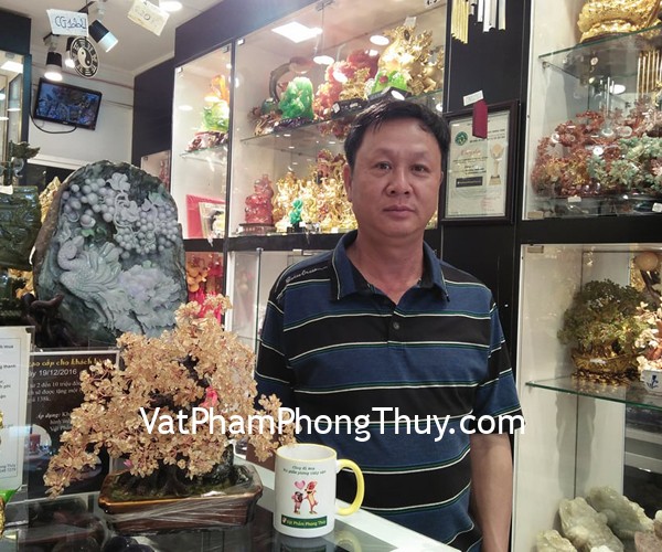 Anh Hân-khách hàng mua cây tài lộc pháo hoa thạch anh vàng KC068