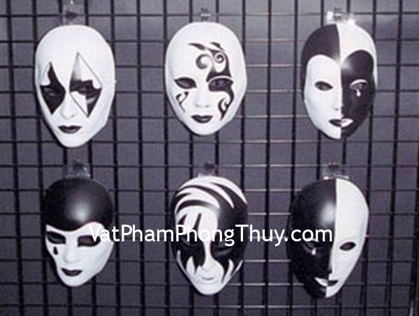 Những kiểu mặt nạ không nên treo trong nhà