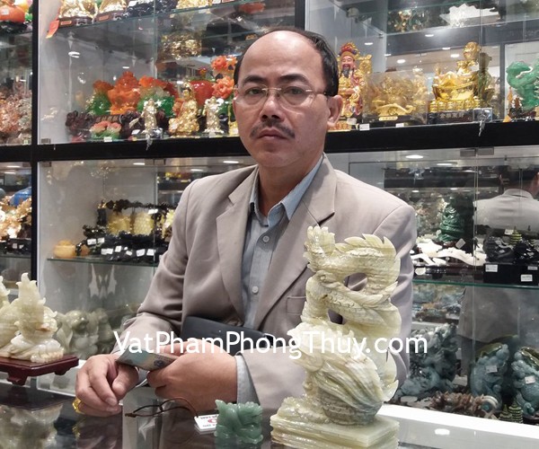 Anh Giang - khách hàng mua tượng rồng cẩm thạch đứng lớn N074 và rồng ngọc đông linh HM047