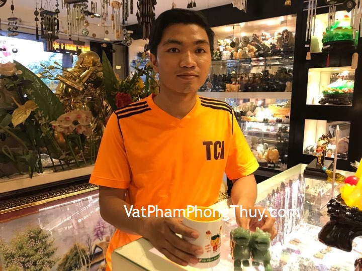 Anh Phú - khách hàng mua Tỳ hưu ngọc đông linh M130, và mai hoa 5 cánh liền CC1139