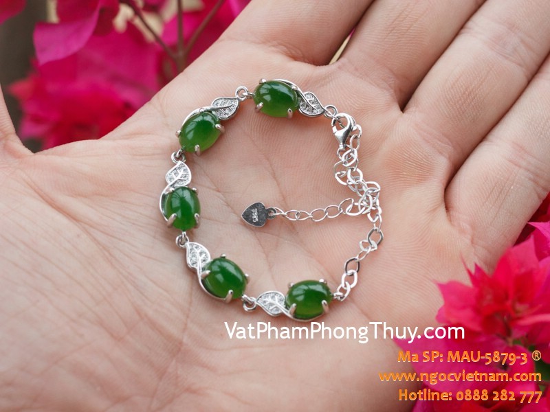 Lắc tay đá ngọc bích Nephrite độc lạ