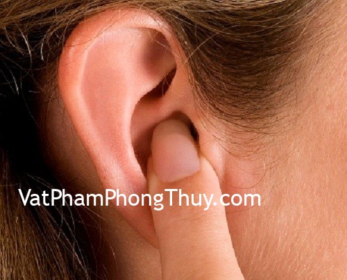 Người có tướng tai lệch thì tính cách và vận mệnh sẽ ra sao?