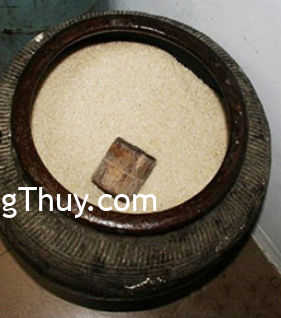 Một số lưu ý với hũ gạo để rước may mắn về nhà