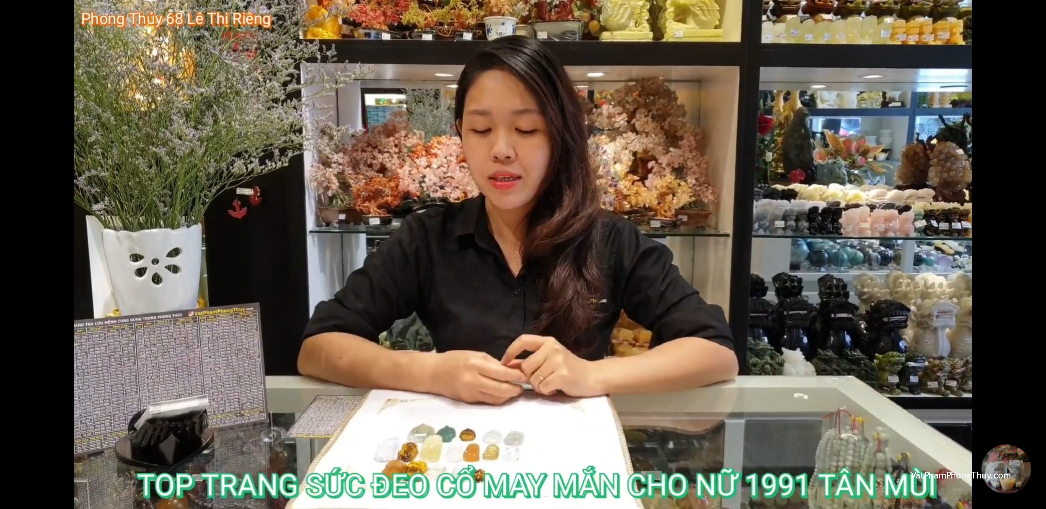 [Video]Nữ Tân Mùi 1991 đeo gì để trọn vẹn công danh, tài lộc, sức khỏe và tình duyên - [Tỉ Tỉ Chuyện Phong Thủy]