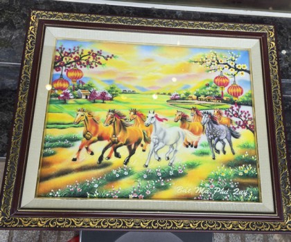 NGUA2619-bat-ma-phu-quy